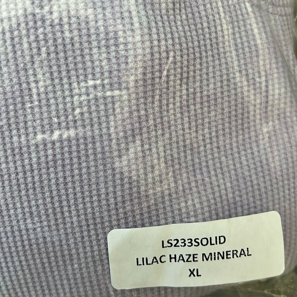 Daydreamer Long Sleeve Cold Shoulder Crop Top in Green Meadow Mineral - Picture 9 of 10